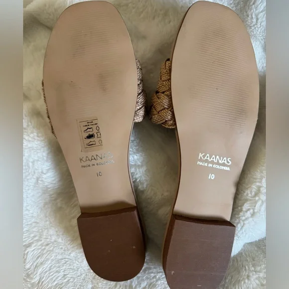 Women's Papagayo Double Braid Slide Sandals In Camel 🐫 - Picture 6 of 9